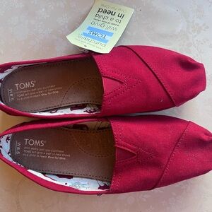 TOMS Women's Red Canvas Shoes